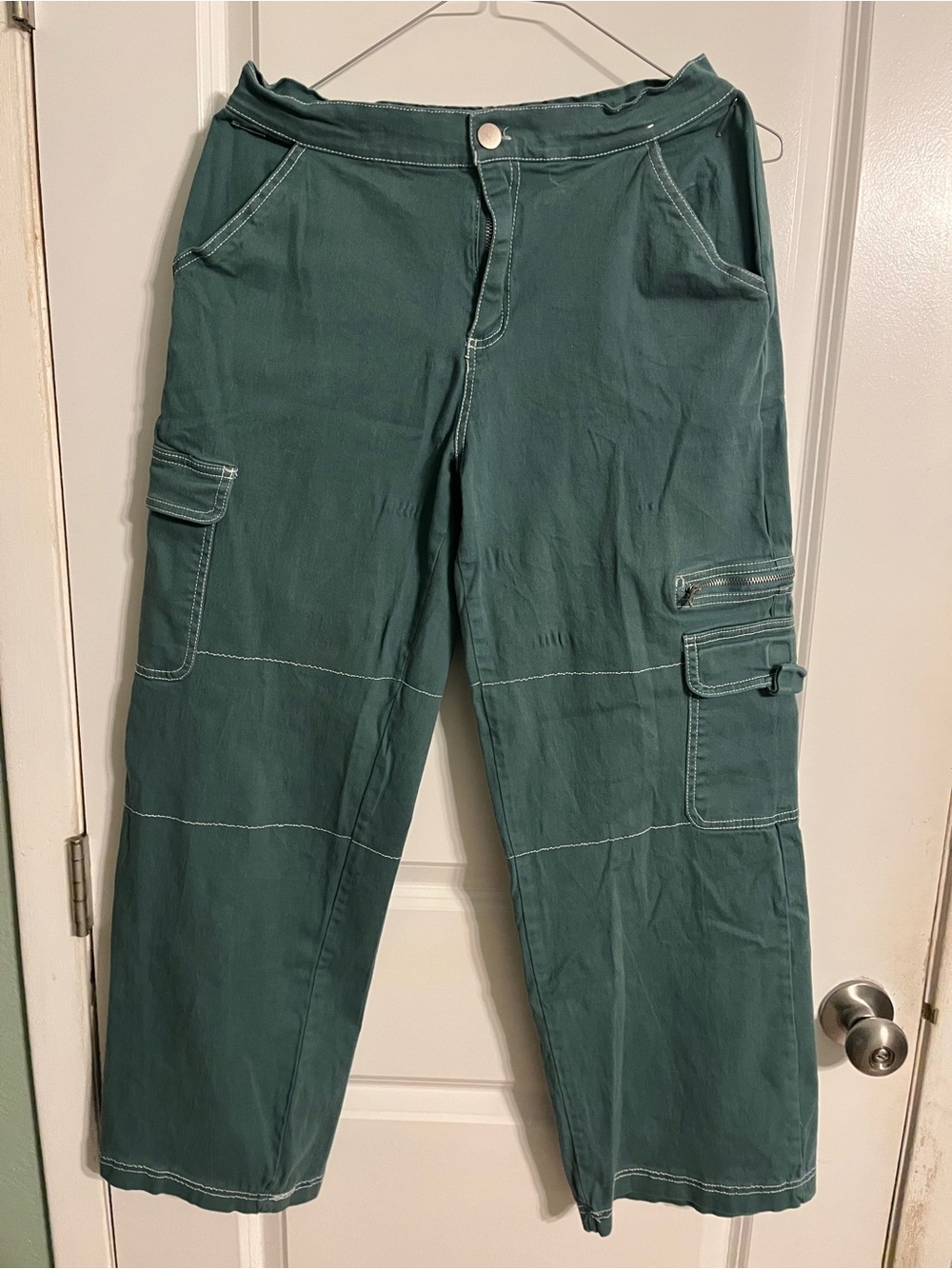 Wide Leg Cargo Pants- Relaxed Women's Fit